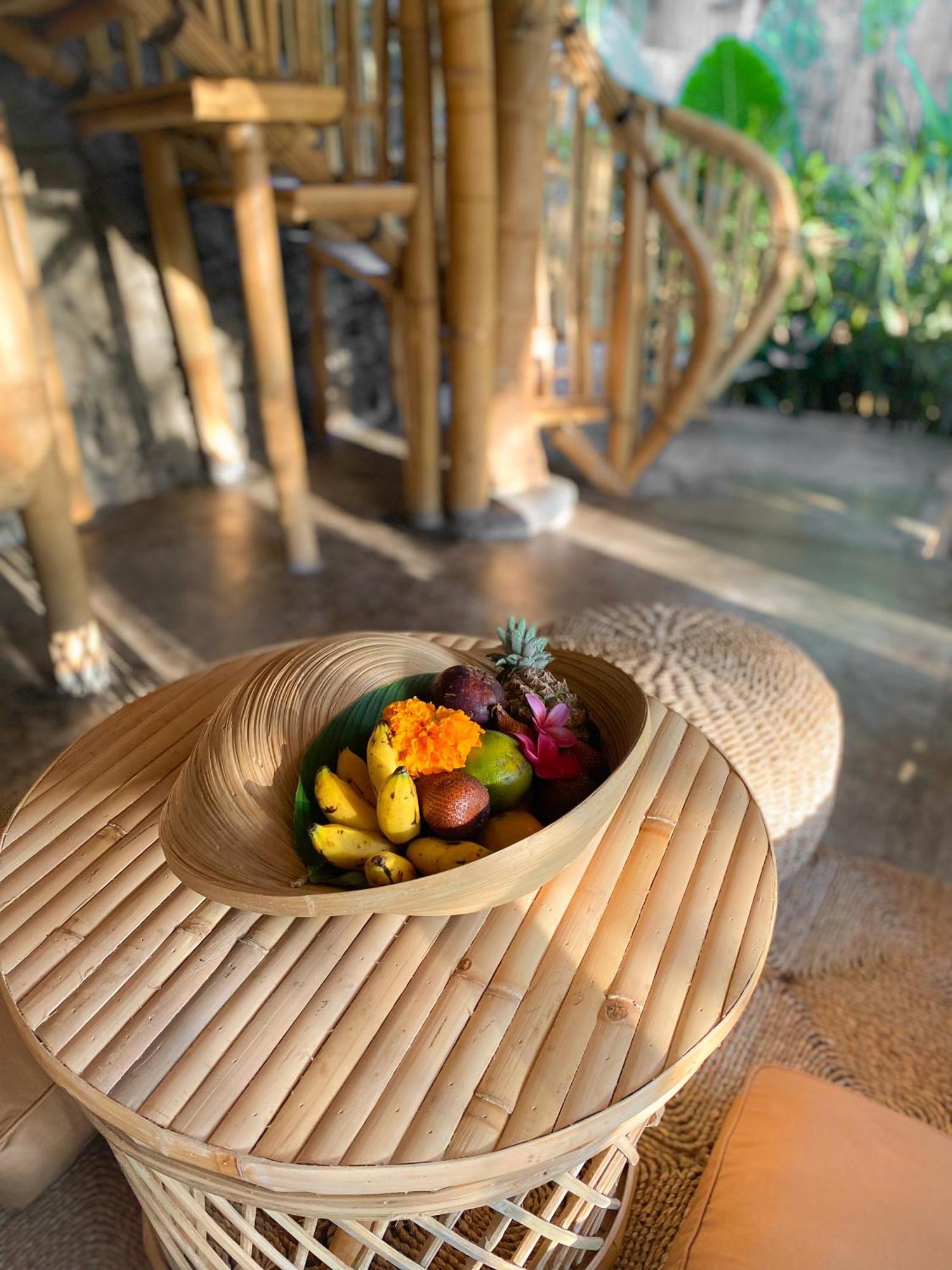 Вилла Wahem Eco Bamboo - Magical Bamboo House Убуд Экстерьер фото